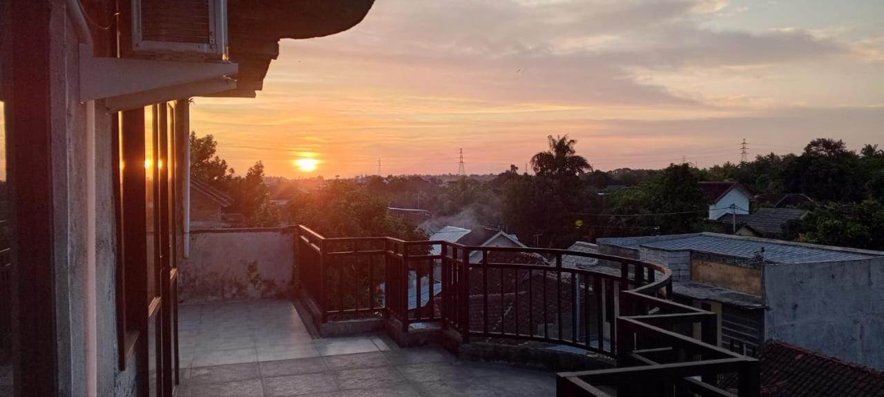 Feelhome Stay Midang Buitenkant foto